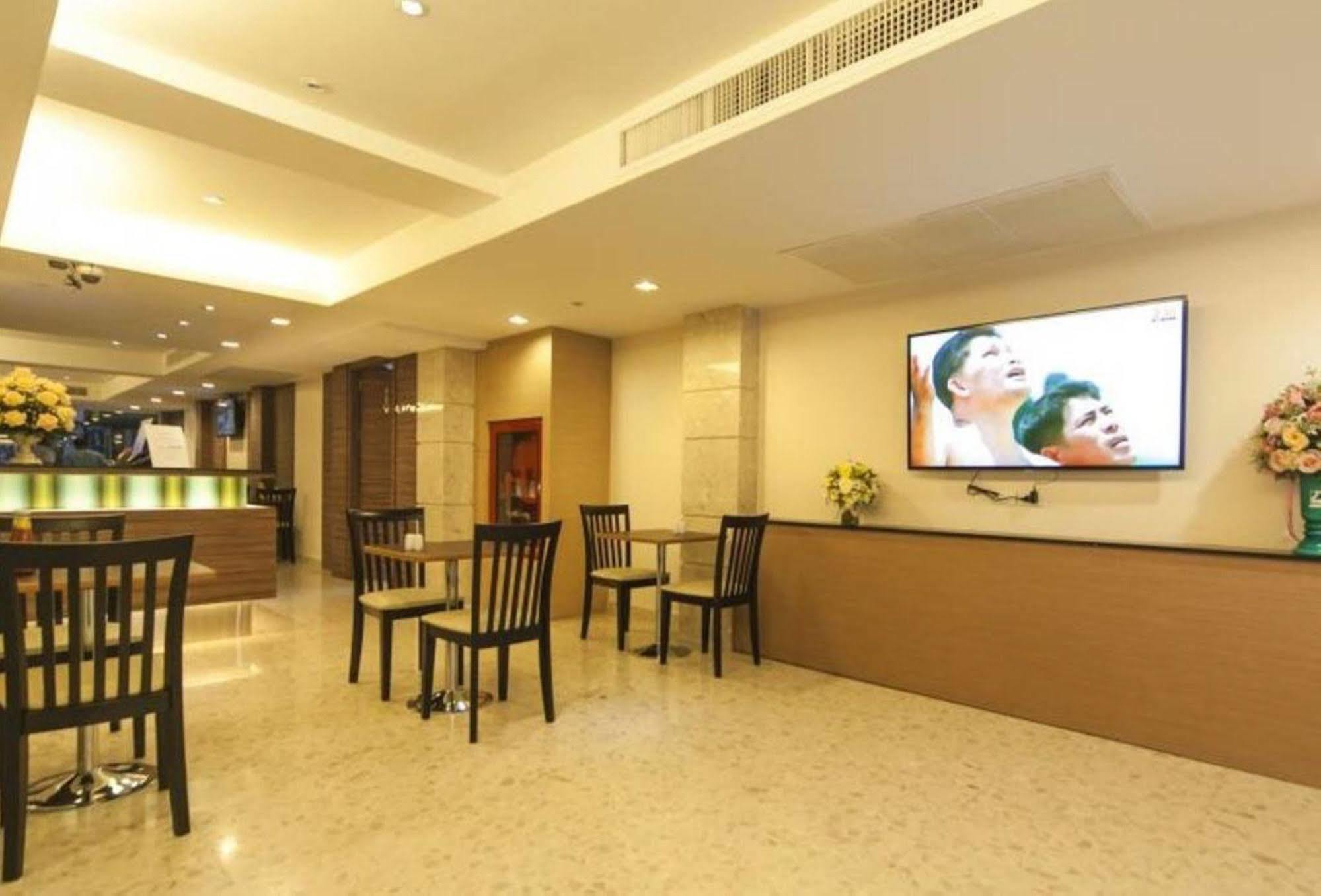 Gateway Hotel Pratunam Bangkok Eksteriør billede